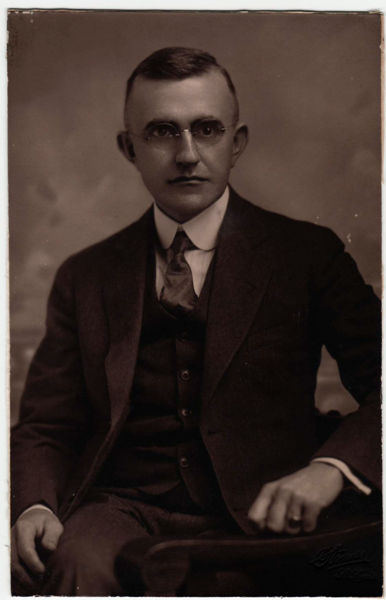 File:Frederick William Huf portrait.jpg
