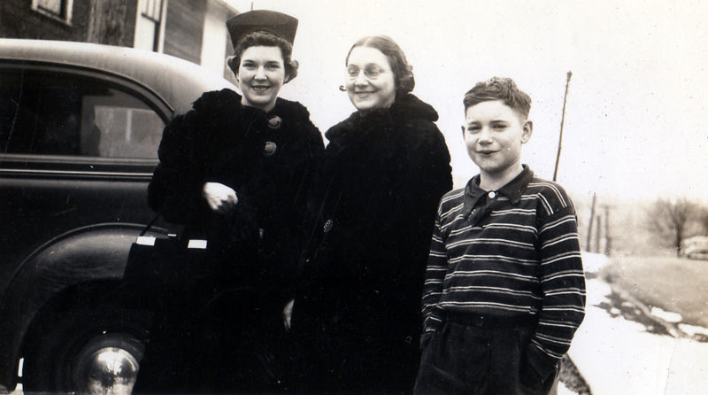 File:Ailene, Hazel & Don Sheffer.jpg
