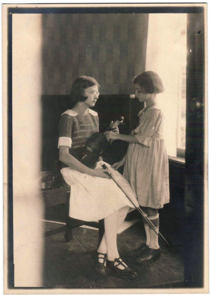 File:Margaret-Sylvia-Huf.jpg