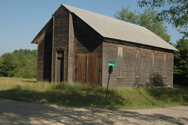 File:Valley Church, Richland Venango.jpg
