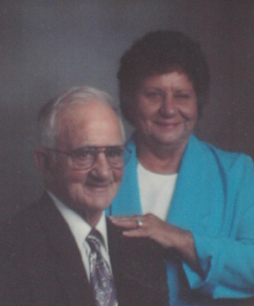 File:Don &Patricia Logue Dittman 1.jpg