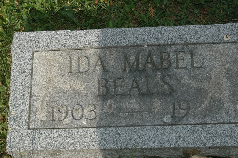 File:Gravestone Ida Mabel Beals.jpg