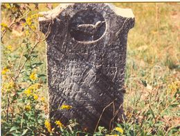 Gravestone Rosa Etzel.jpg