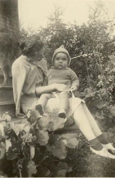 File:Ella Beals Wilson & cousin Stanley Butch Fillgrove.jpg