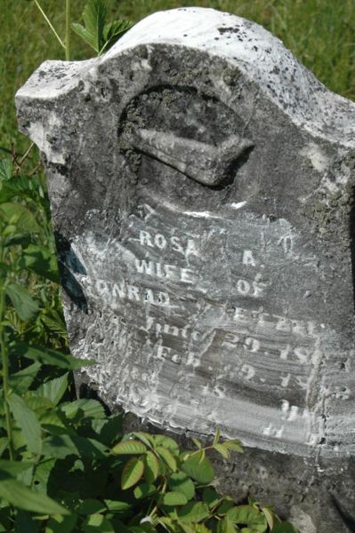 File:LIEB 15 Rosa wife of Conrad Etzel, red, upl.jpg