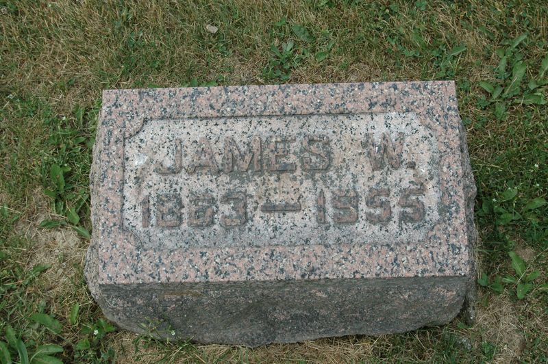 File:Gravestone James W Toy.jpg