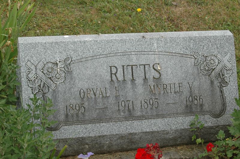File:Gravestone Myrtle Verna Beals & Orval E Ritts.jpg