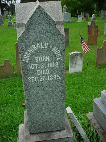 File:Gravestone Archibald Hoge.jpg