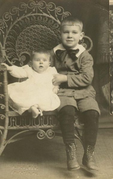 File:Loy & Ella Beals portrait.jpg