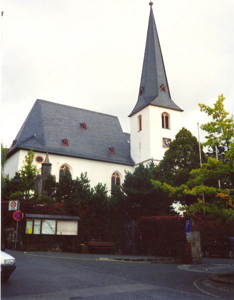 File:Evangelical Church of the Reformation at Essenheim Ger.jpg